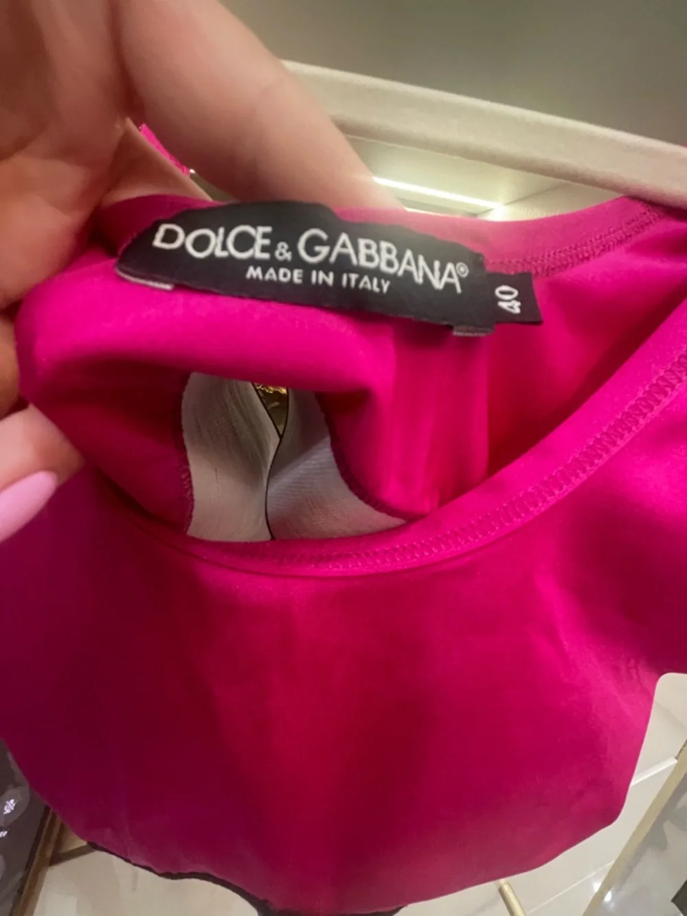 Dolce & Gabbana Hot Pink Logo Sports Bralette Size 40 - Picture 5 of 6